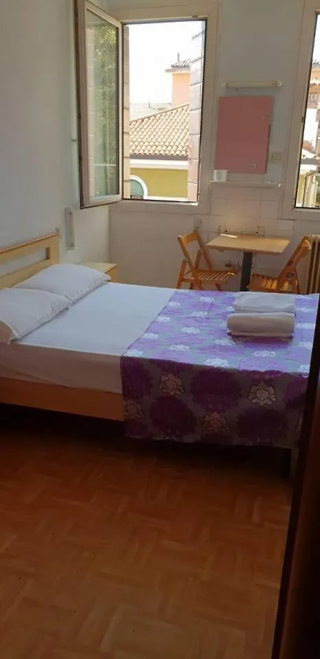 Hotel Giovannina Mestre 0*,